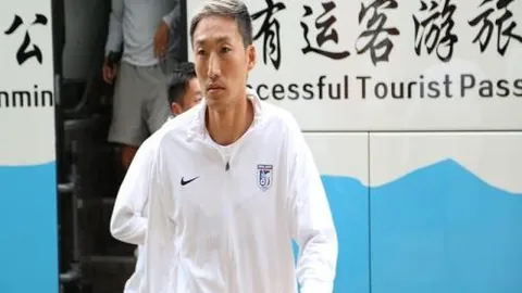 津门虎外援罗萨正式转会加盟广东广州豹